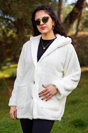 Kadın Beyaz Düğmeli Yüksek Yaka Uzun Bol Rahat Kesim Welsoft Peluş Ceket 24KCKTDUME