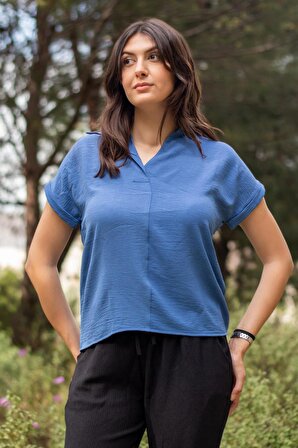 Kadın Mavi Aerobin Kumaş Kısa Duble Kol Gömlek Yaka Bluz 24KBLZK800