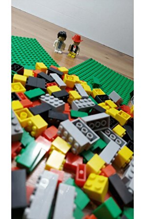 Renkli Dünya Lego Blokları 214 Parça + 2 Yeşil Zemin + 2 Adet Figür