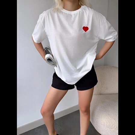 Kadın Kalp Detay Unisex Oversize T-shirt