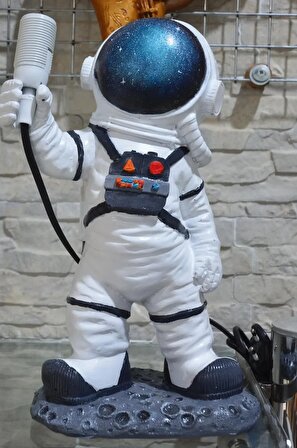 Lamba Tutan Astronot Heykeli, Lambalı Ayakta Astronot Biblo