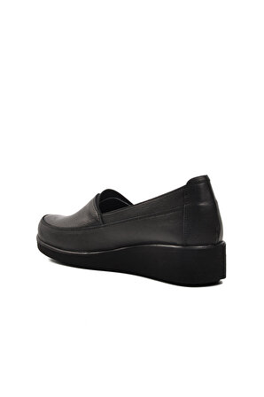 Ayakmod 25825-1 Siyah Hakiki Deri Kadın Dolgu Topuk Ayakkabı