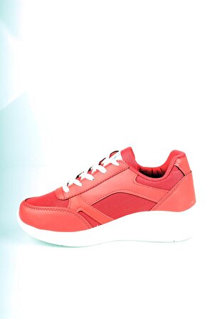 Bağcıklı Kırmızı Bayan Spor Ayakkabı