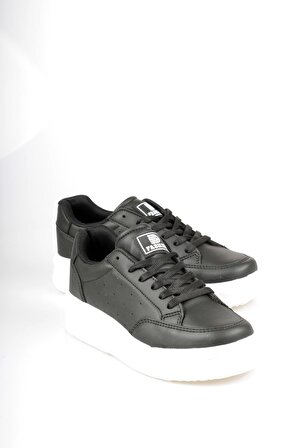 Siyah-Beyaz Bağcıklı Cilt Bayan Spor Ayakkabı