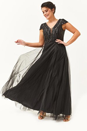 Kadın Büyük Beden Payet Ve Tül Detaylı Uzun Siyah Abiye & Gece Elbisesi