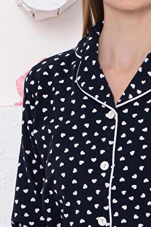 Kadın Lacivert Kalpli Önden Düğmeli Gömlek Yaka Uzun Kol Mevsimlik Pamuk Likra Cepli Pijama Takımı