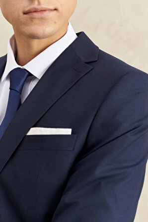 Erkek Lacivert Regular Fit Normal Kesim Yünlü Su Ve Leke Tutmayan Nano Takım Elbise