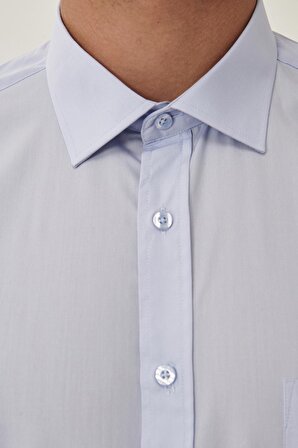 Erkek Açık Mavi Ütülemesi Kolay Comfort Fit Geniş Kesim Klasik Yaka Gömlek
