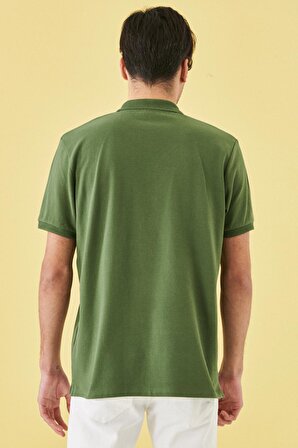 Erkek Haki %100 Pamuk Kıvrılmaz Yaka Slim Fit Dar Kesim Polo Yaka Kısa Kollu Tişört