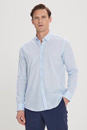 Erkek Açık Mavi Tailored Slim Fit Oxford Düğmeli Yaka Keten Görünümlü %100 Pamuk Flamlı Gömlek