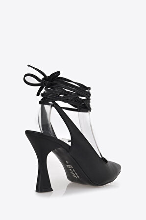 Kadın  Siyah Klasik Topuklu Ayakkabı VZN23Y-014 