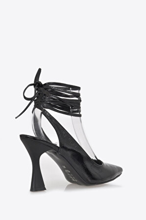Kadın  Siyah Rugan Klasik Topuklu Ayakkabı VZN23Y-014 