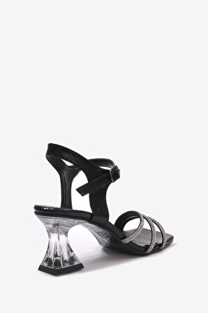 Kadın  Siyah Klasik Topuklu Ayakkabı VZN23Y-030 