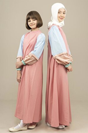Genç Kız Kolları Lastikli Geniş Kesim Renk Detaylı Lale Elbise Pembe