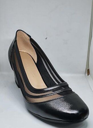 White Line 8608 Kadın Kalın Topuklu Klasik Ayakkabı Siyah