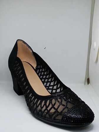 White Line 8659 Kadın Kalın Topuklu Taşlı Klasik Ayakkabı Siyah