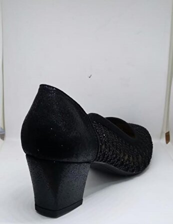 White Line 8659 Kadın Kalın Topuklu Taşlı Klasik Ayakkabı Siyah