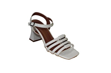 YAZ KIŞ KadınBeyaz Krem Turuncu Metal Tetaylı 5cm Şamdan Topuklu Atkılı Sandalet