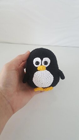 penguen oyuncak (el örgüsüdür)