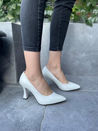 Stiletto Ayakkabı Cilt Beyaz Topuk Boyu 8 Cm