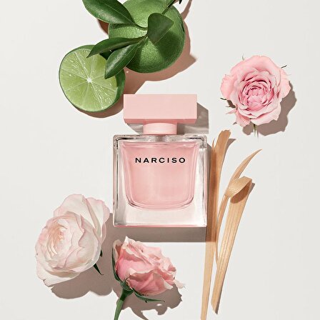 Narciso Rodriguez Cristal EDP Çiçeksi Kadın Parfüm 90 ml  