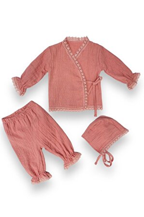Hastane Çıkış Setleri Müslin Kumaş Fisto Detaylı 3'lü Set Yenidoğan Bebek Kıyafetleri %100 Pamuk