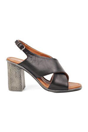 Clavi 707221 Siyah Hakiki Deri Kadın Topuklu Sandalet
