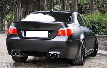 Bmw 5 Serisi E60 Uyumlu M5 Görünüm Body  Kit ( Ön / Arka Tampon / Marşpiyel / Sis )