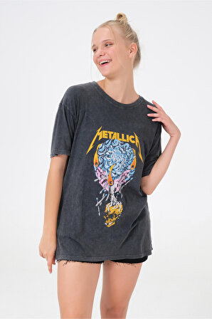Dress Cabinet Kadın Metallica Baskılı Yıkamalı T-shirt