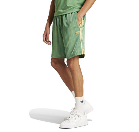 IR9389-E adidas Sprınter Short Erkek Şort Ve Kapri Yeşil