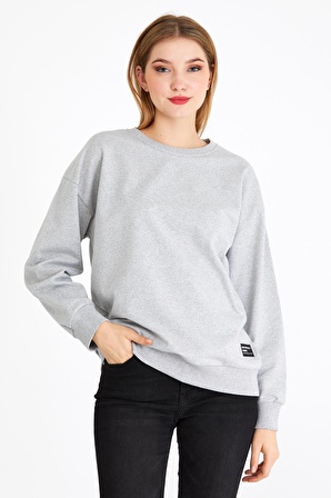 Metalic Kadın Gri Renk Basic Bisiklet Yaka Sweatshirt 