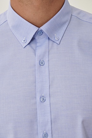Erkek Açık Mavi Ütü Gerektirmeyen Non -ıron Slim Fit Dar Kesim %100 Pamuk Düğmeli Yaka Gömlek