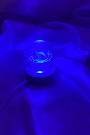 3D Led Işık Cam Küre Çok Renk Kristal Küre Fantezi Dekoru Gece Lambası Günışığı Ahşap Galaksi 6 cm