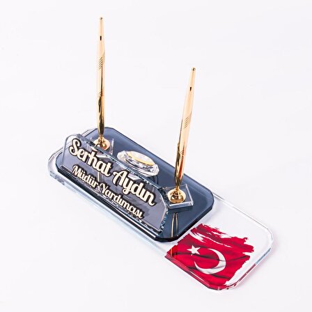 Türk Bayrağı Motifli Masa İsimliği Altın Renk Kalemli Kristal Masa İsimlik Ofis Hediyesi