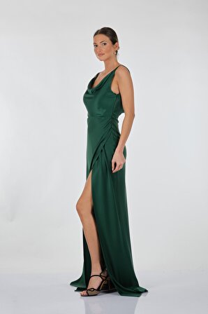 Dori Degaje Yaka Sırt Detaylı Yeşil Kadın Elbise 221KB4035