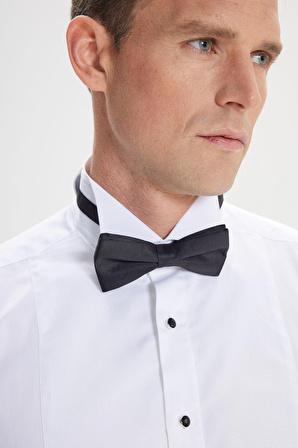 Erkek Beyaz Slim Fit Dar Kesim Ata Yaka Kolay Kırışmayan %100 Pamuk Gömlek