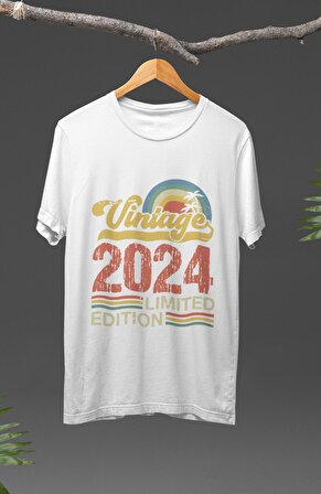 Unisex  Oversize 2024 Vintage Yazılı Tişört, 2024's Baskılı T-shirt