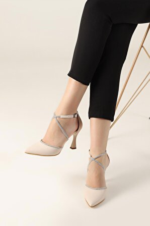 Kadın Amor Krem Çapraz Taş Detaylı Topuklu Ayakkabı