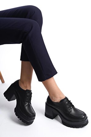 Kadın Carmel Siyah Bağcıklı 8 cm Topuklu Platformlu Ayakkabı