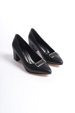 Kadın Verta Siyah Deri 6 Cm Kalın Topuklu Toka Deyatlı Hafif Sivri Burunlu Klasık Ayakkabı
