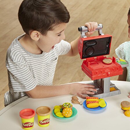 Play-Doh Yaratıcı Mutfağım Barbekü Partisi F0652