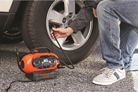 Black & Decker BDCINF18N-QS 12Volt/220Volt/18Volt Li-Ion 160PSI Şarjlı Hava Kompresörü