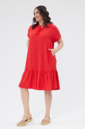 Kadın Büyük Beden Eteği Pileli Düğme Detay Kırmızı Elbise