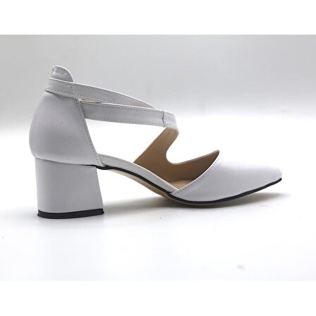 Çepiç-002 Kadın Kısa Topuklu Karnıyarık Ayakkabı