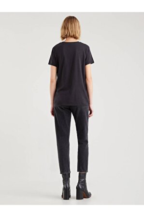 Levi's Kadın Siyah T-shirt - A2086-0169