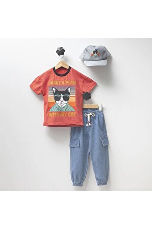 Erkek Çocuk Şapkalı Pantolonlu Üçlü T-shirt
