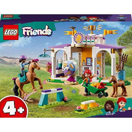 LEGO Lego®  Friends At Eğitimi 41746 - 4 Yaş ve Üzeri Çocuklar Için 2 Mini Bebek ve 2 At Figürü Içeren Yaratıcı Oyuncak Yapım Seti (134 Parça)