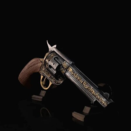 3dtasarimmarket Gold Revolver Marka Silah Figürü