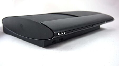 Sony Playstation 320gb + 2 adet sıfır gamepad + 20 adet dövüş ve yarış oyunları  Pes 2023 Yüklü