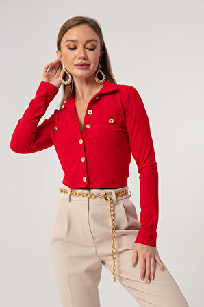 Kadın Kırmızı Düğmeli Kısa Örme Bluz